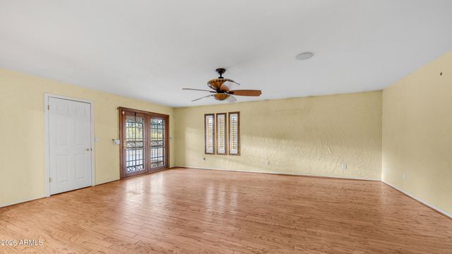 8807 W CHRISTA Way, Tolleson, AZ 85353