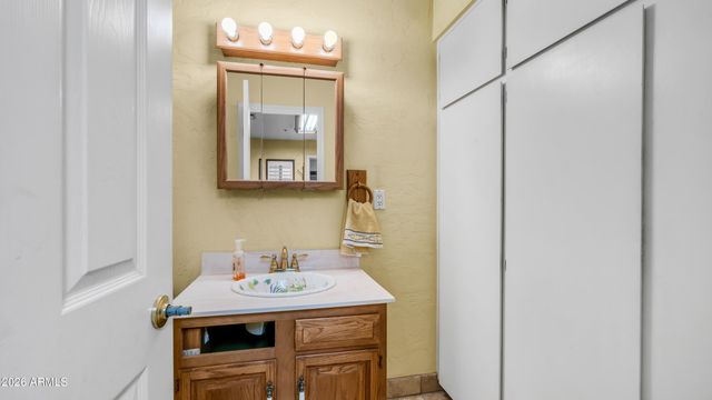 8807 W CHRISTA Way, Tolleson, AZ 85353