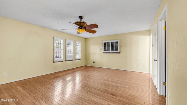 8807 W CHRISTA Way, Tolleson, AZ 85353