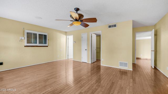8807 W CHRISTA Way, Tolleson, AZ 85353