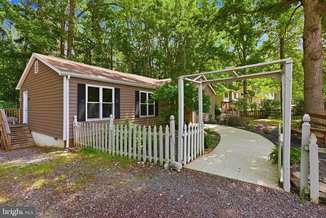 528 PLEASANTS DR, Fredericksburg, VA 22407
