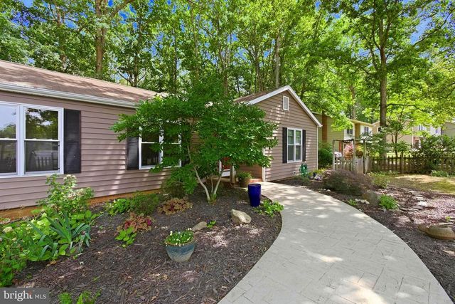 528 PLEASANTS DR, Fredericksburg, VA 22407