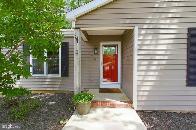528 PLEASANTS DR, Fredericksburg, VA 22407