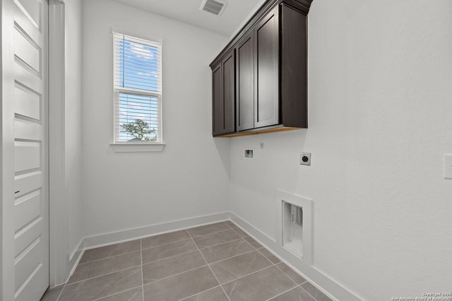 511 Caliban, Cibolo, TX 78108