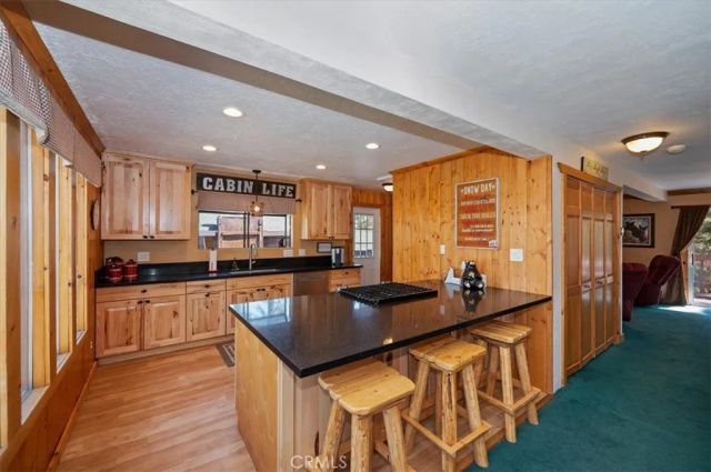 796 Orange, Sugarloaf, CA 92386