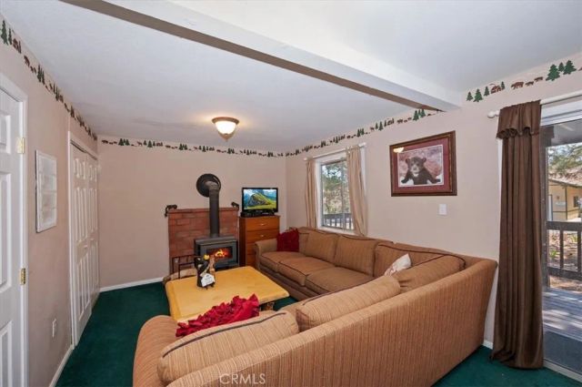 796 Orange, Sugarloaf, CA 92386