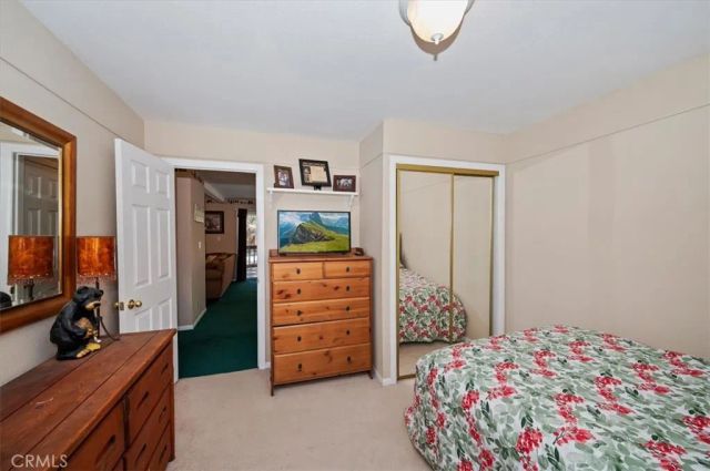 796 Orange, Sugarloaf, CA 92386