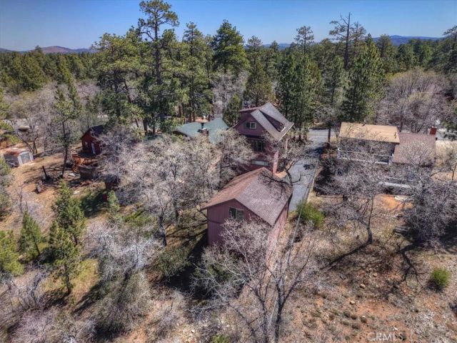 796 Orange, Sugarloaf, CA 92386