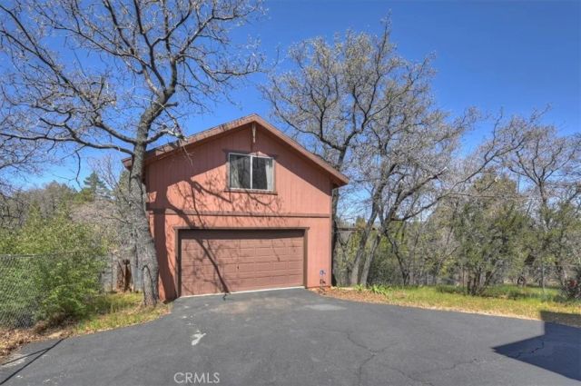 796 Orange, Sugarloaf, CA 92386