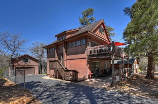 796 Orange, Sugarloaf, CA 92386