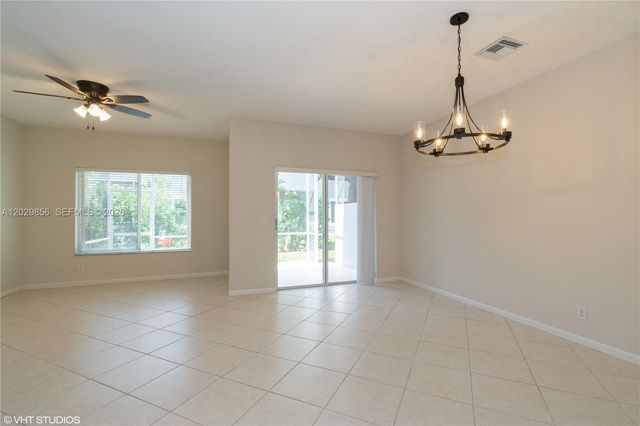 8272 Via Serena, Boca Raton, FL 33433