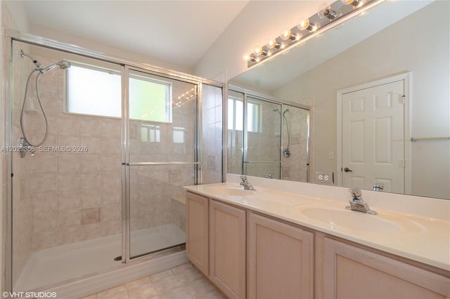 8272 Via Serena, Boca Raton, FL 33433