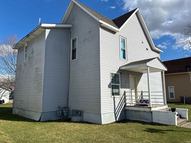 220 S 9th Street, Goshen, IN 46528