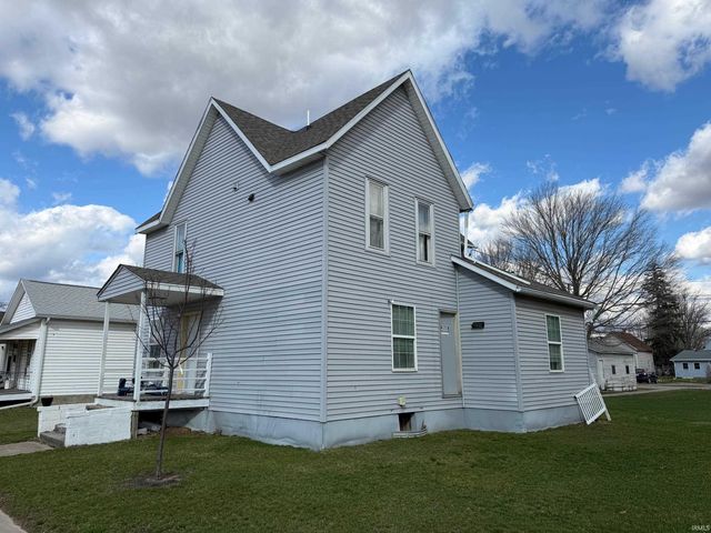 220 S 9th Street, Goshen, IN 46528