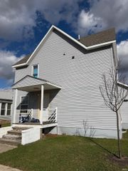220 S 9th Street, Goshen, IN 46528