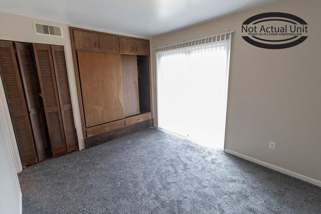 704 CUNNINGHAM DR 2, Columbia, MO 65202