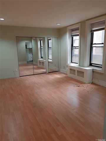 1 Hillside Avenue 1A, Great Neck, NY 11021