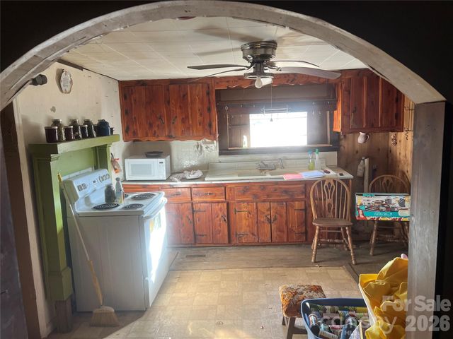 3217 Howe Dairy Road, Gastonia, NC 28056