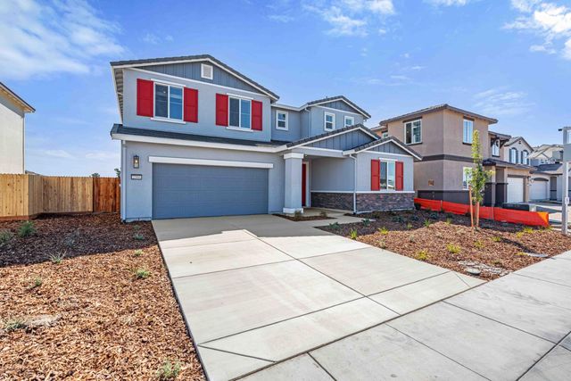 2350 Lazio St, Manteca, CA 95337