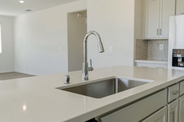2350 Lazio St, Manteca, CA 95337