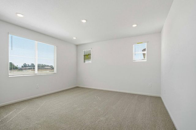 2350 Lazio St, Manteca, CA 95337