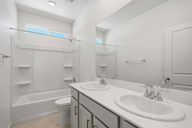 2350 Lazio St, Manteca, CA 95337