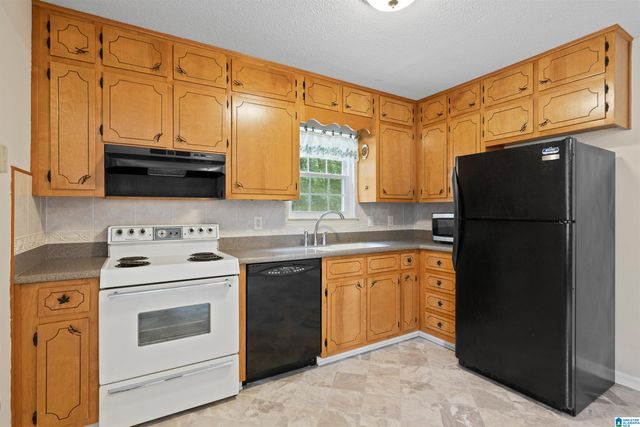81 HONEYCUTT ROAD, Remlap, AL 35133