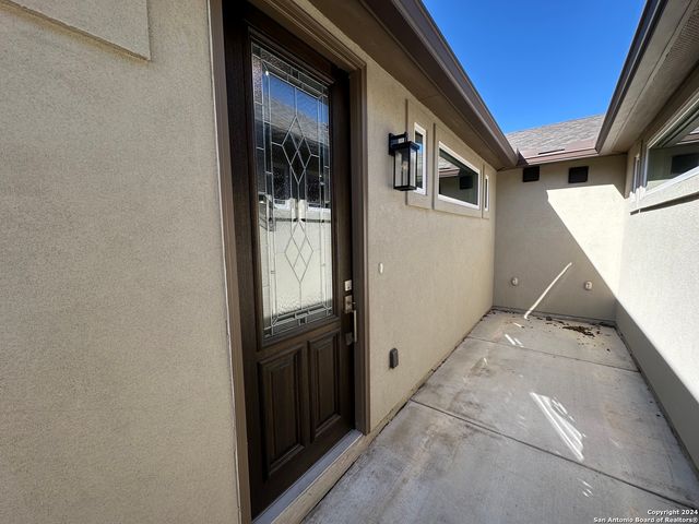 128 MAGNOLIA CIR, Boerne, TX 78006