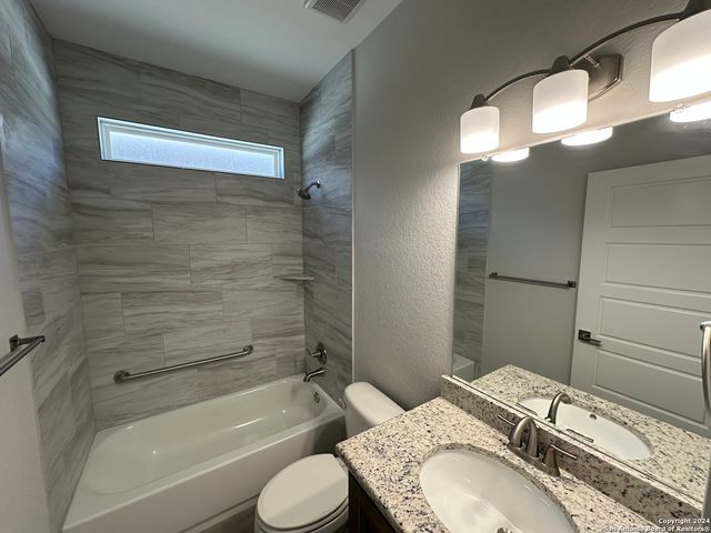 128 MAGNOLIA CIR, Boerne, TX 78006