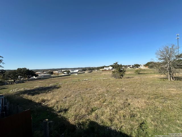 128 MAGNOLIA CIR, Boerne, TX 78006