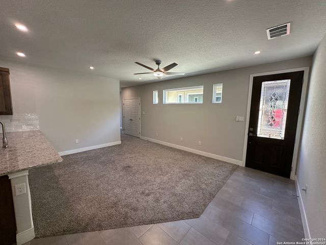 128 MAGNOLIA CIR, Boerne, TX 78006
