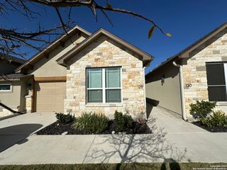 128 MAGNOLIA CIR, Boerne, TX 78006
