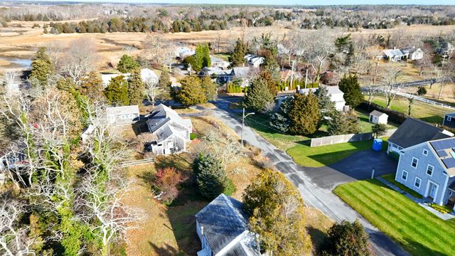 6 Penny Lane, Orleans, MA 02653