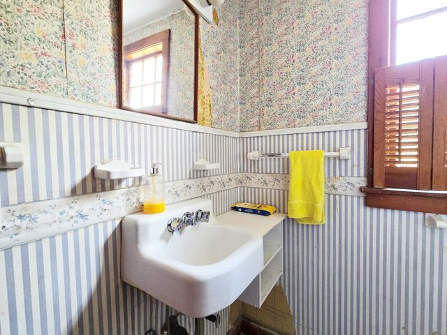 6 Penny Lane, Orleans, MA 02653