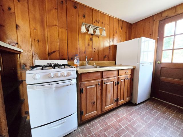 6 Penny Lane, Orleans, MA 02653