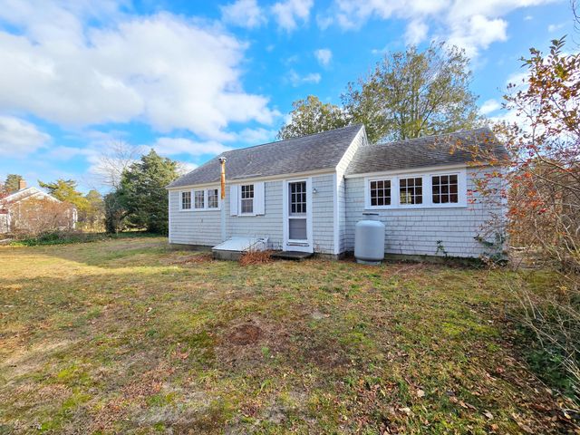 6 Penny Lane, Orleans, MA 02653