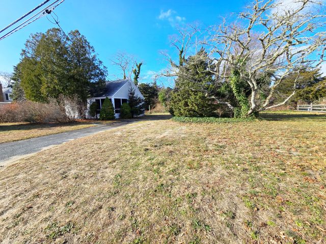 6 Penny Lane, Orleans, MA 02653