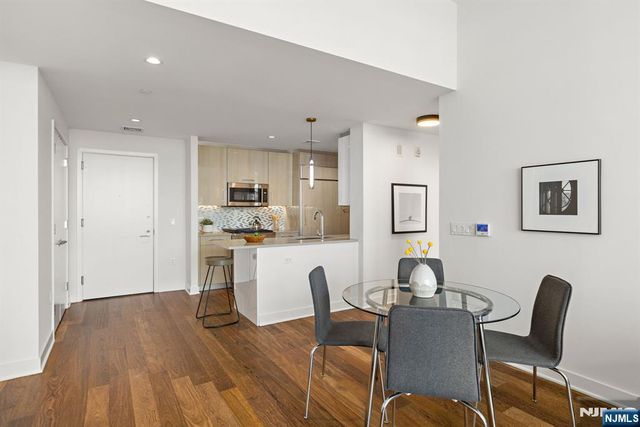 1200 Ave At Port Imperial PH702, Weehawken, NJ 07086