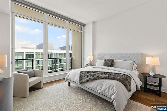 1200 Ave At Port Imperial PH702, Weehawken, NJ 07086