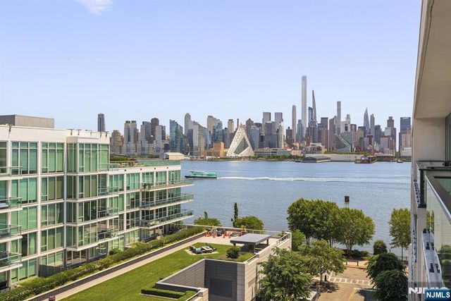 1200 Ave At Port Imperial PH702, Weehawken, NJ 07086