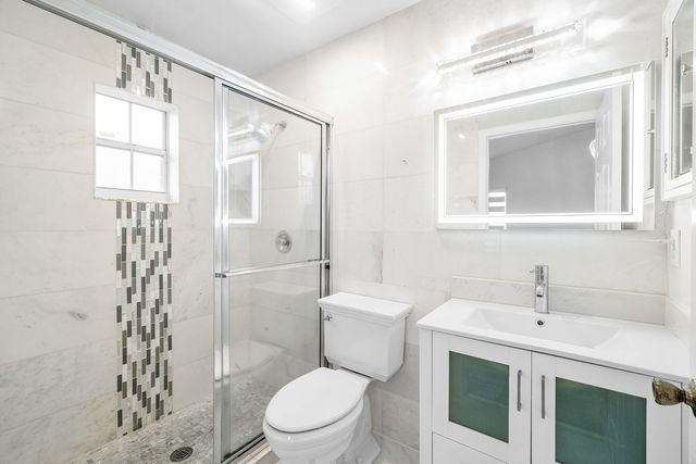 5713 Boynton Bay Circle, Boynton Beach, FL 33437