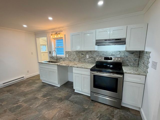 3697 Main Street, Willsboro, NY 12996