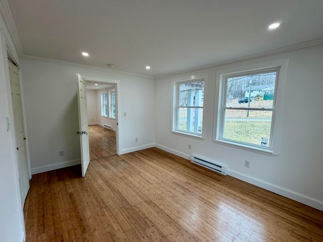 3697 Main Street, Willsboro, NY 12996