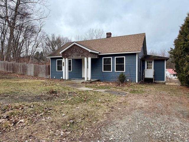 3697 Main Street, Willsboro, NY 12996