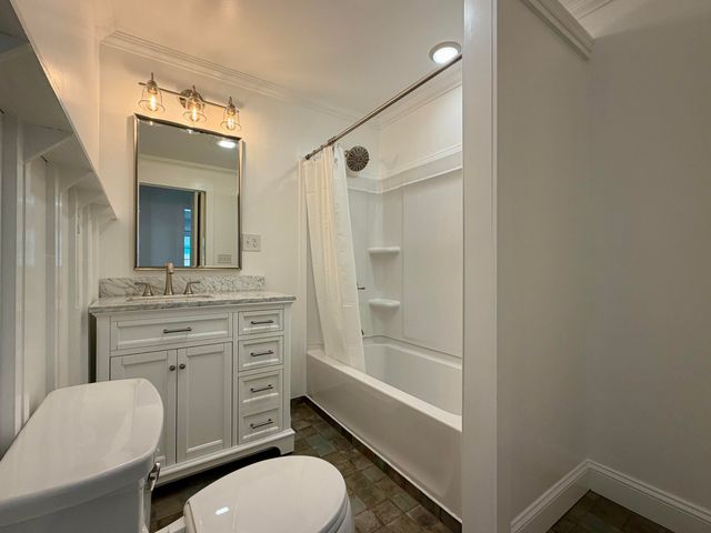 3697 Main Street, Willsboro, NY 12996