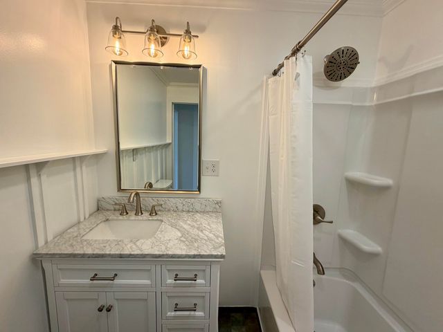 3697 Main Street, Willsboro, NY 12996