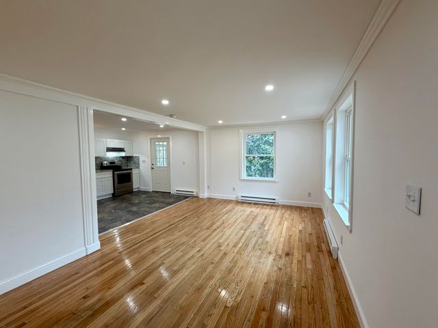 3697 Main Street, Willsboro, NY 12996