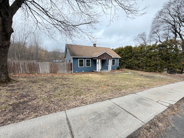 3697 Main Street, Willsboro, NY 12996