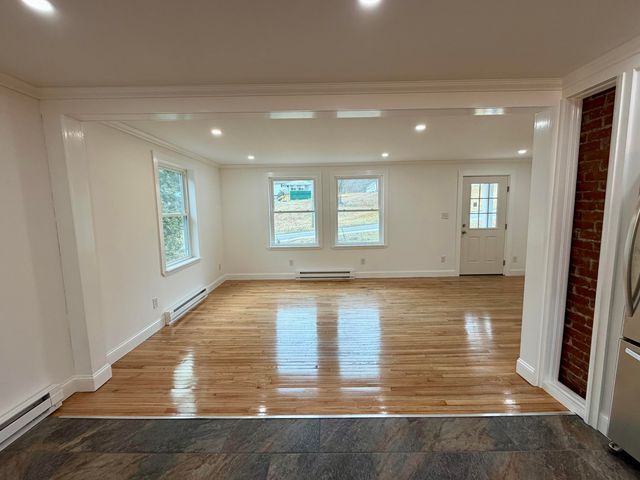 3697 Main Street, Willsboro, NY 12996