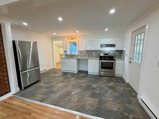 3697 Main Street, Willsboro, NY 12996